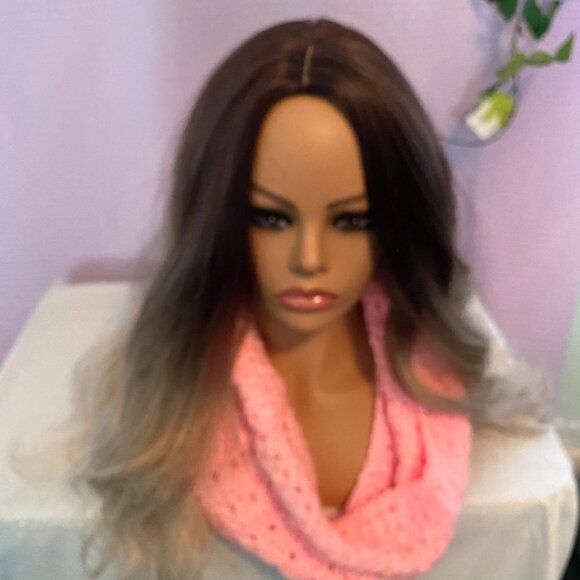 NWT Loretta Ann Creations Gorgeous Pink Cowl Scarf - Picture 6 of 8